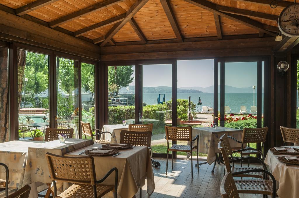 Hotel Kursaal Passignano sul Trasimeno Ngoại thất bức ảnh