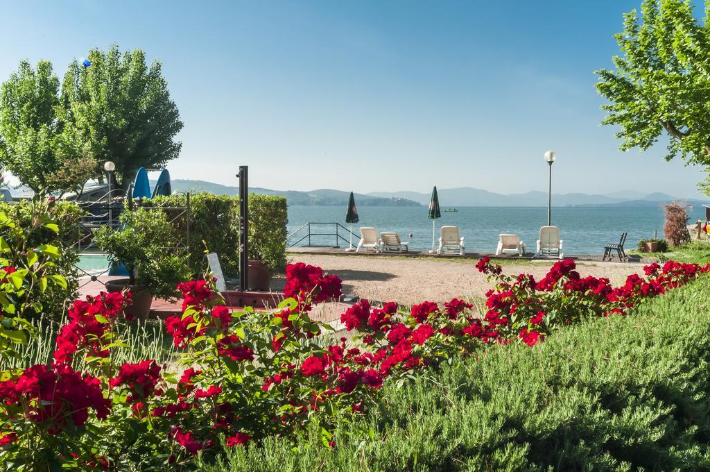 Hotel Kursaal Passignano sul Trasimeno Ngoại thất bức ảnh