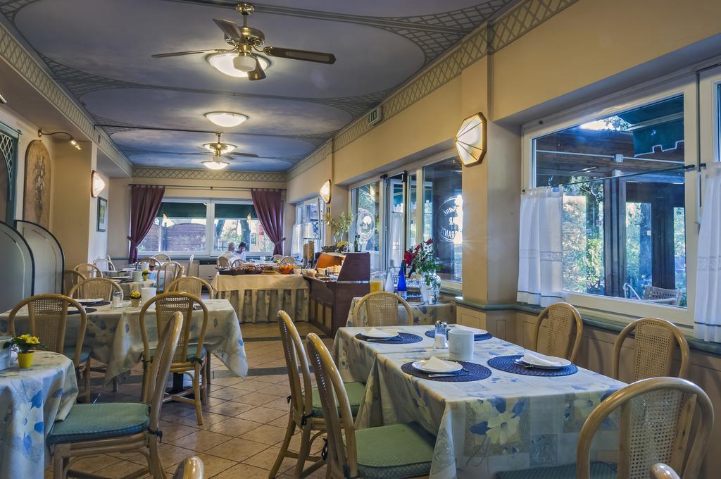 Hotel Kursaal Passignano sul Trasimeno Ngoại thất bức ảnh