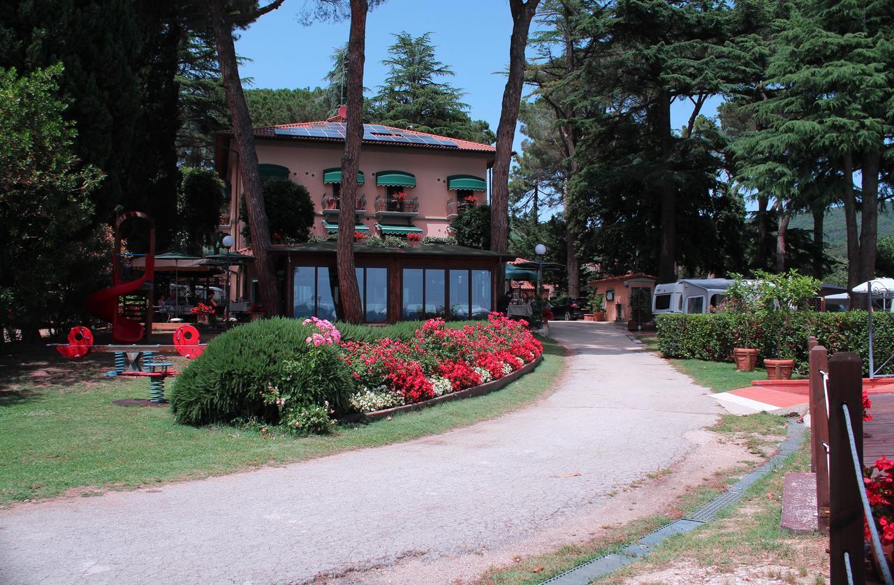 Hotel Kursaal Passignano sul Trasimeno Ngoại thất bức ảnh